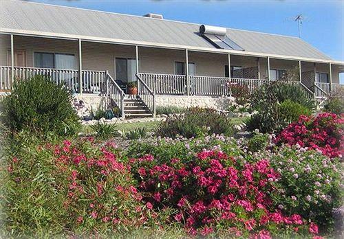 Flour Cask Bay Retreat Apartment Haines Bagian luar foto