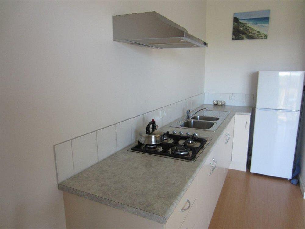 Flour Cask Bay Retreat Apartment Haines Bagian luar foto